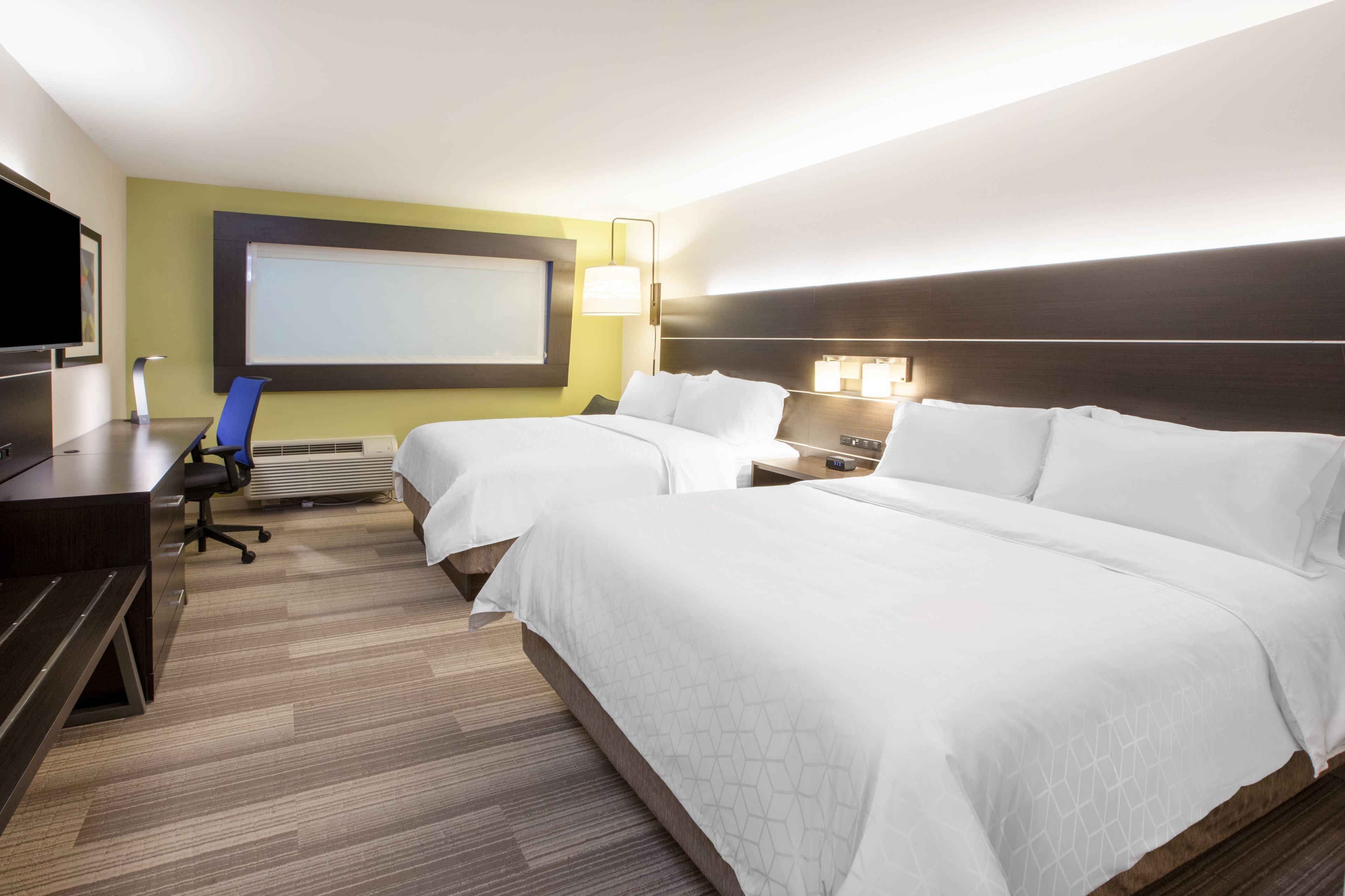 Holiday Inn Express & Suites Butler By Ihg Exterior foto
